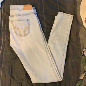 Hollister Super Skinny Jeans (Sz: w27 L33)